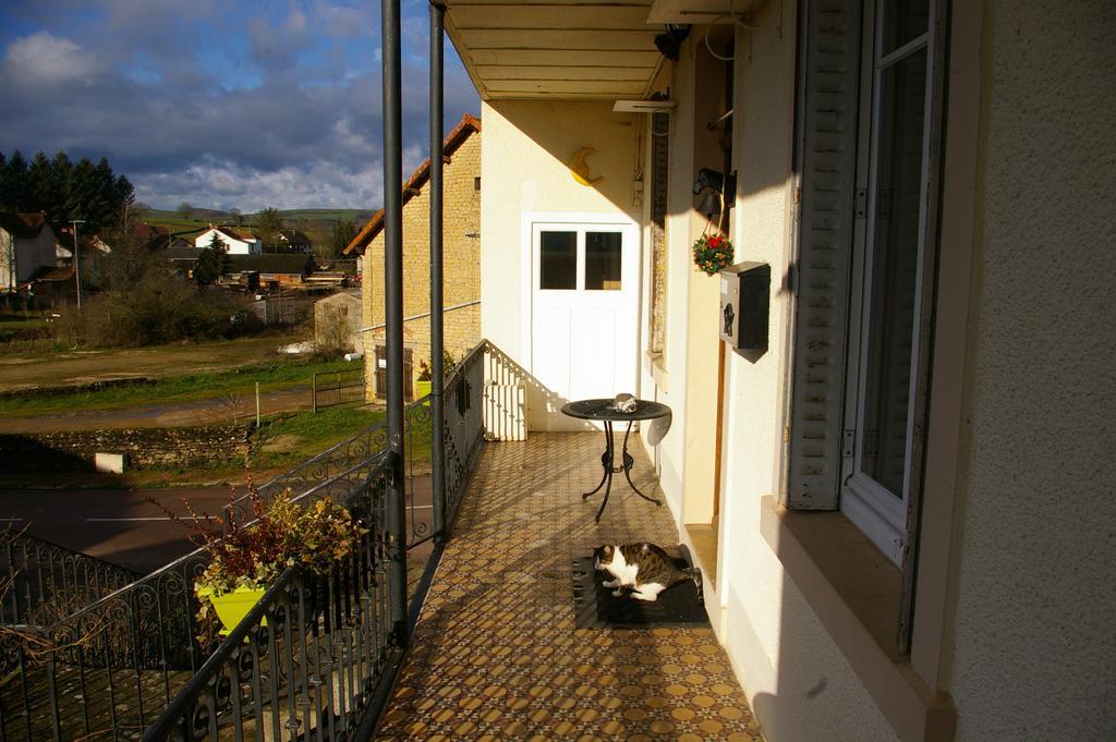Chambres Au Logis Des Acacias Le Puley ภายนอก รูปภาพ
